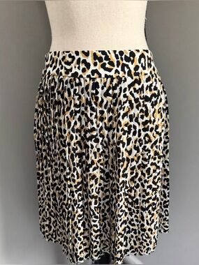 NWT ($79.50) J.Crew Women’s Size 4 Pleated Leopard Print Skirt Lined